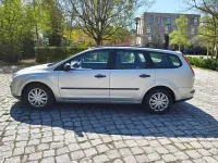 Gebraucht Ford Focus Titanium 116 PS (85 kW) 2005 Grau Limousine