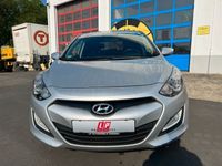 gebraucht Hyundai i30 CW 1.4 Style Klima PDC Tempomat