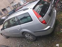 Gebraucht Ford Mondeo 150 PS (110 kW) 2001 Silber Kombi