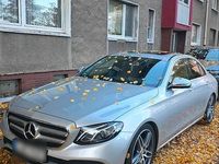 Gebraucht Mercedes E220 Avantgarde 194 PS (142 kW) 2016 Silber Limousine