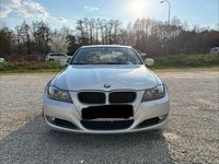 Gebraucht BMW 320 170 PS (125 kW) 2011 Silber Limousine