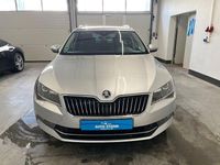 Gebraucht Skoda Superb Style 190 PS (139 kW) 2018 Silber Kombi