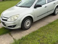 Gebraucht Opel Astra 115 PS (84 kW) 2009 Silber Kombi