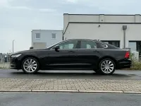 Gebraucht Volvo S90 Momentum 190 PS (139 kW) 2019 Schwarz Limousine
