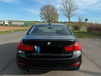 Gebraucht BMW 316 136 PS (100 kW) 2013 Schwarz Limousine