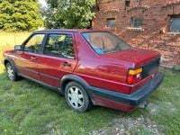 Używany VW Jetta 116 KM (85 kW) 1990 Czerwony Sedan/Limuzyna
