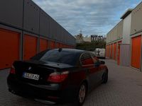 Gebraucht BMW 525 197 PS (144 kW) 2004 Schwarz Limousine