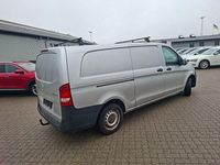 Gebraucht Mercedes Vito 136 PS (100 kW) 2015 Silber Van