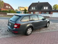 Gebraucht Skoda Octavia Active 105 PS (77 kW) 2015 Grau Kombi