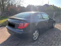 Gebraucht Mercedes C220 140 PS (102 kW) 2003 Schwarz Coupé