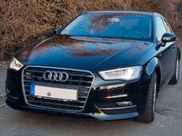 Gebraucht Audi A3 Attraction 125 PS (91 kW) 2014 Schwarz Limousine