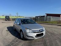 Gebraucht Opel Astra Edition 90 PS (66 kW) 2007 Silber Limousine