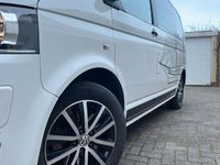 Gebraucht VW Multivan Edition 179 PS (131 kW) 2013 Weiß Van