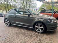 gebraucht Audi A1 1.0 TFSI S-Line nanograu