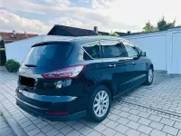 Gebraucht Ford S-MAX Titanium 179 PS (131 kW) 2017 Schwarz Van / Kleinbus