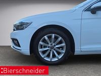 Usata VW Passat 150 CV (110 kW) 2023 Bianco Station wagon