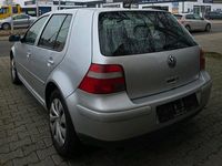 Gebraucht VW Golf IV 131 PS (96 kW) 2003 Silber Limousine