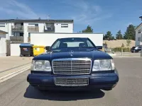 Gebraucht Mercedes 220 150 PS (110 kW) 1994 Blau Coupé