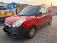 Second-hand Opel Combo 105 CP (77 kW) 2012 Roșu Monovolum