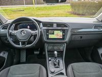 gebraucht VW Tiguan Allspace R-Line Navi Pano AHK 360Kam LM19