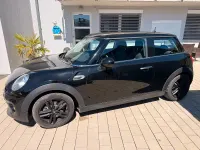 Usata Mini Cooper 102 CV (75 kW) 2016 Nero Utilitaria