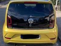 Gebraucht VW up! CLUB 60 PS (44 kW) 2017 Gelb Kleinwagen