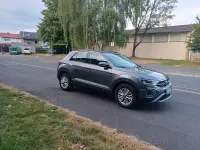 Gebraucht VW T-Roc 110 PS (80 kW) 2023 Grau SUV