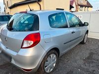 gebraucht Renault Clio 1.2 benziner Tüv 02/25