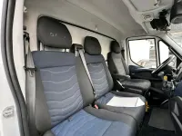 Gebraucht Iveco Daily 180 PS (132 kW) 2018 Weiß Van / Kleinbus