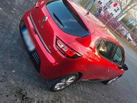 Gebraucht Renault Clio IV Luxe 90 PS (66 kW) 2017 Rot Kleinwagen