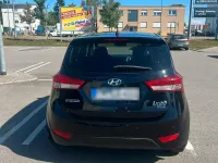 Gebraucht Hyundai ix20 125 PS (91 kW) 2011 Schwarz Kleinwagen