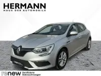 Używany Renault Mégane Life 101 KM (74 kW) 2019 Szary Sedan/Limuzyna