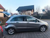 Gebraucht Mercedes B170 116 PS (85 kW) 2005 Grau Van / Kleinbus