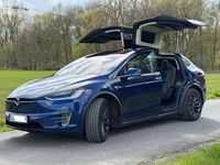 Second-hand Tesla Model X 386 kW (525 CP) 2018 Albastru SUV