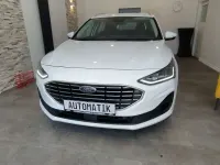 Gebraucht Ford Focus 120 PS (88 kW) 2023 Frostweiß Kombi