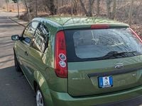 Gebraucht Ford Fiesta 60 PS (44 kW) 2005 Grün Kleinwagen