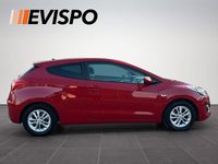 Gebraucht Hyundai i30 99 PS (72 kW) 2015 Rot Coupé