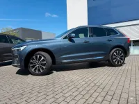 Gebraucht Volvo XC60 Plus 197 PS (144 kW) 2023 Blau SUV