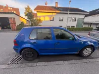 Gebraucht VW Golf IV Basis 101 PS (74 kW) 2001 Blau Limousine