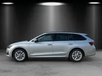 Neu Skoda Octavia Selection 150 PS (110 kW) 2025 Weiß Kombi