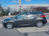 Gebraucht Ford Focus Cool & Connect 101 PS (74 kW) 2018 Grau Limousine