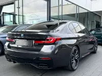 Gebraucht BMW 550 M Sport 530 PS (389 kW) 2023 Grau Limousine