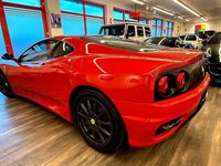 Second-hand Ferrari 360 400 CP (294 kW) 2003 Roșu Coupe