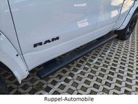 Gebraucht Dodge Ram 401 PS (294 kW) 2022 Weiß Pickup