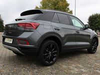 Gebraucht VW T-Roc Style 150 PS (110 kW) 2023 Grau SUV
