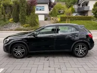 Używany Mercedes GLA220 177 KM (130 kW) 2017 Czarny SUV