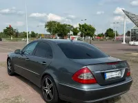 Gebraucht Mercedes E280 190 PS (139 kW) 2006 Grau Limousine