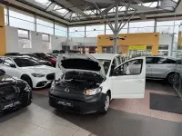 Gebraucht VW Caddy 122 PS (89 kW) 2022 Weiß Van / Kleinbus