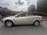 Gebraucht Renault Mégane Cabriolet Dynamique 102 PS (75 kW) 2007 Gold Cabrio