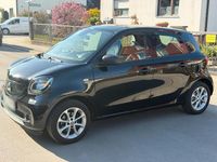 Second-hand Smart ForFour Passion 90 CP (66 kW) 2017 Negru Hatchback